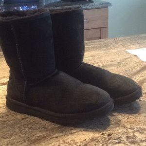 Uggs Black Low